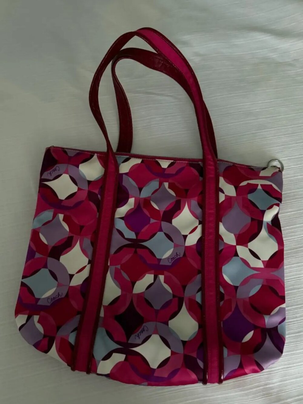 Coach Handbag - Picture 2 of 3